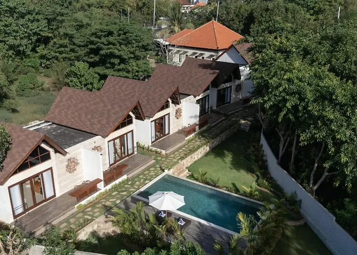 Nayandra Hotel